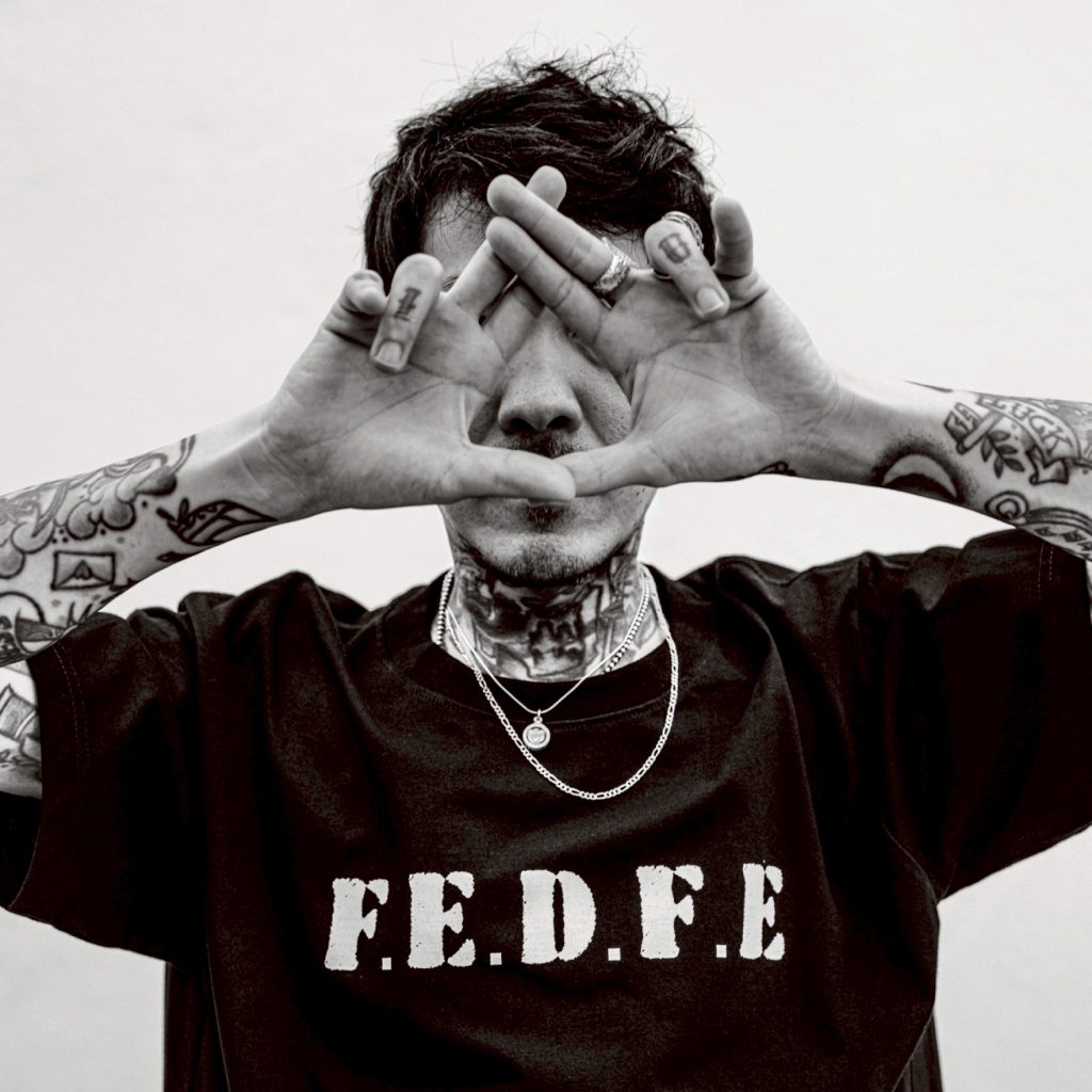 TRULY เสื้อยืด Fedfe หน่วยล่าสวาท คอลเลคชั่น wish u Damn here Ver.1