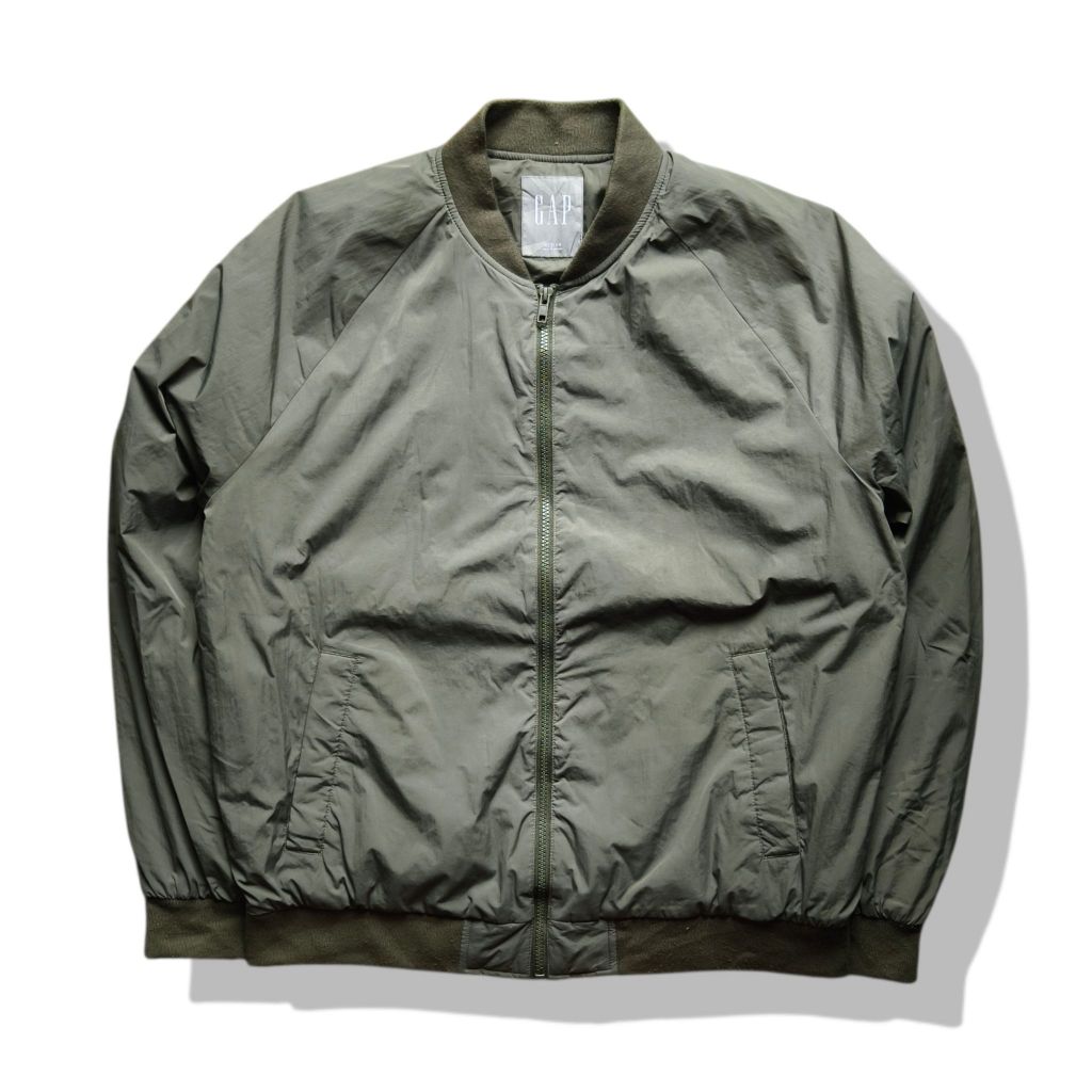 Gap Water Repellent MA-1 Bomber Jacket(Medium) มือสอง รอบอก 50”