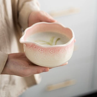 SunYoung Matcha Bowl 1 ชิ้น ถ้วยมัทฉะเซรามิก ถ้วยชา Chawan มีปากเท ลายซากุระ หัวใจ หลายแบบ