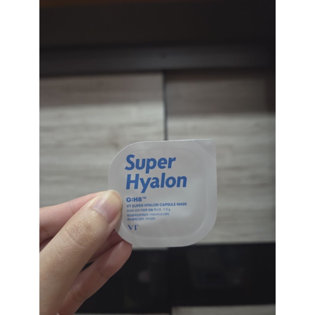 VT Super Hyalon Capsule Mask