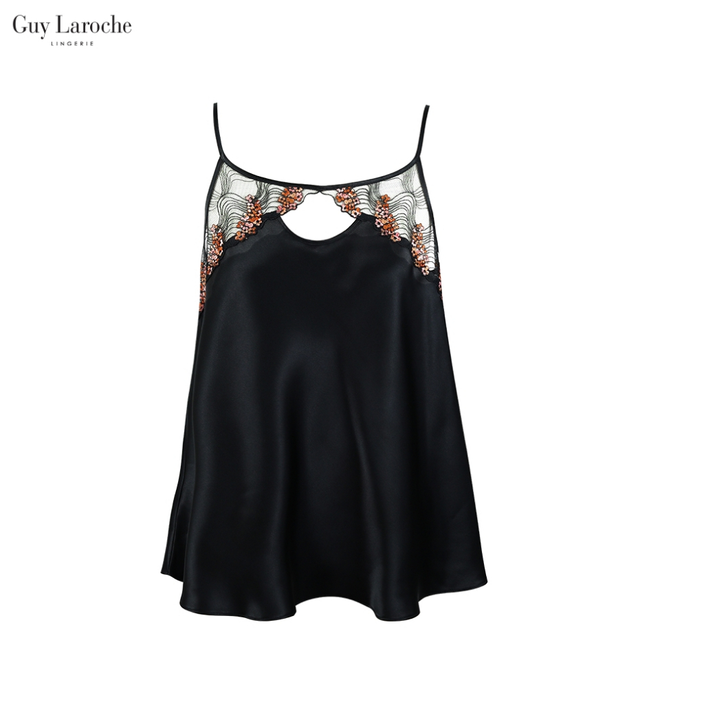 Guy Laroche ชุดนอนลูกไม้ กีลาโรช ชุดนอนผ้าซาติน (Sugar Bon Bons Collection) เสื้อสายเดี่ยว กางเกงขาสั้น GD1A65