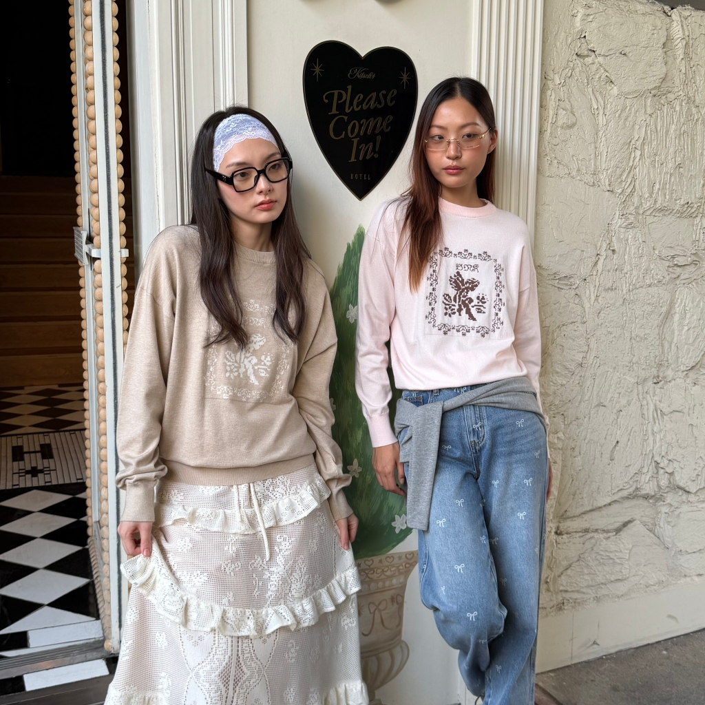 ÉTOILE BNK CUPID SWEATER เสื้อ SWEATER ลาย cupid สุดคิ้วไหมพรมนุ่มใส่สบาย