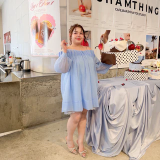 Lady M | Mini lady set plus-size ชุดเซต 2 ชิ้น สีพื้นสำหรับสาวอวบ เสื้อทรงเปิดไหล่มาพร้อมกางเกงขาสั้น ใส่เที่ยว ปาร์ตี้