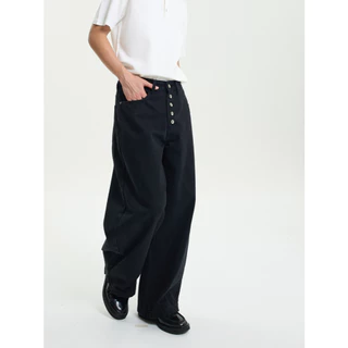REEVE BUTTON VOLUME DENIM - กางเกงยีนส์ กระดุมหน้าทรงกระบอกใหญ่