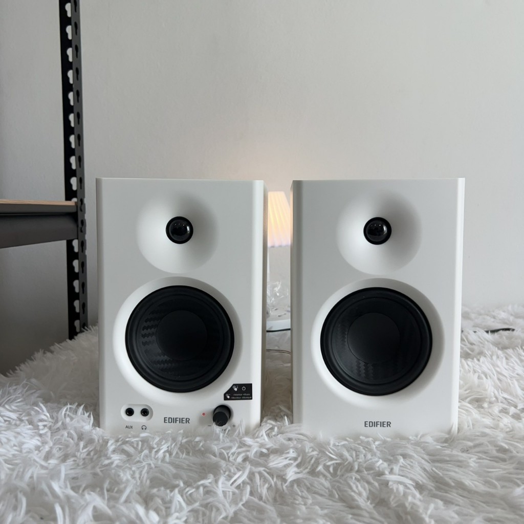 Edifier MR4 สีขาว | มือสองสภาพสวย ไม่มีตำหนิ ใช้งานได้ปกติ กล่องครบ อุปกรณ์ครบ ประกันสามเดือน S442