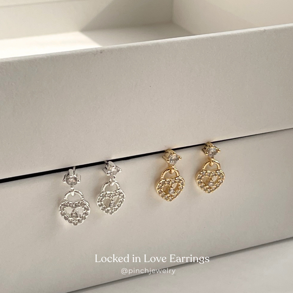 Pinch Locked in Love Earrings | ต่างหูตัวล็อกรูปหัวใจ