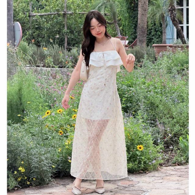 TheBlancPale : Marilyn dress เดรสผ้าซีทรู ทรงคุณหนูแสนสวย มีซับในให้ในชุดนะค้า สวยผู้ดีมาก