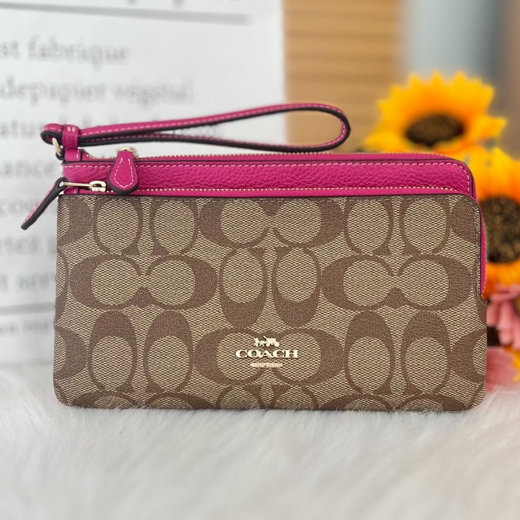 DOUBLE ZIP WALLET IN SIGNATURE คล้องมือ 2 ZiP L C5576