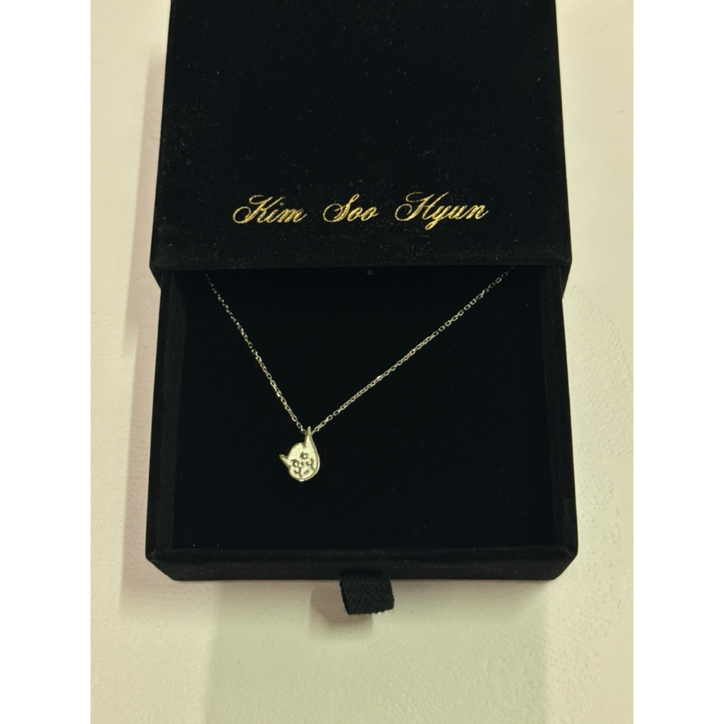สร้อยคอ Kim soo hyun สินค้าใหม่ 🇰🇷 KIM SOO HYUN - [EYES ON YOU] 2024 ASIA TOUR OFFICIAL MD NECKLACE