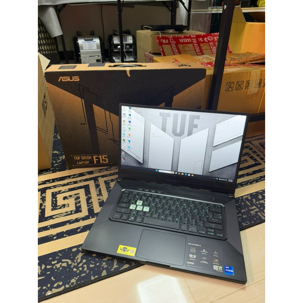 Asus TUF Gaming Dash F15 พร้อมกล่อง