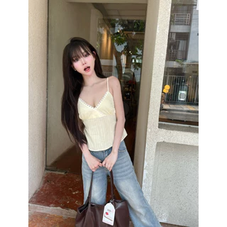 Levenn.bkk • Ingko Top เสื้อสายเดี่ยว แต่งลูกไม้ สวยเรียบหรู น่ารัก กระชับพอดี ผู้หญิง Clothing