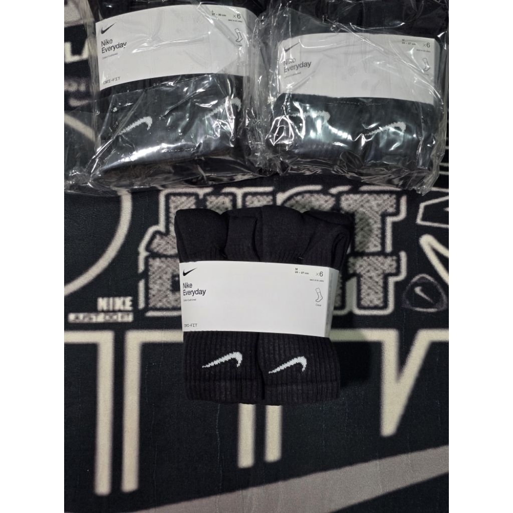 ถุงเท้า Nike Everyday Cushioned Crew (6 Pairs) Socks - Black สีดำ ข้อยาว มือ 1 ป้ายไทย แท้💯