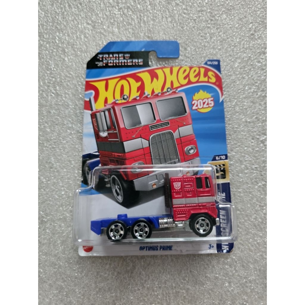 Hotwheels optimus prime แพ็คบุบ