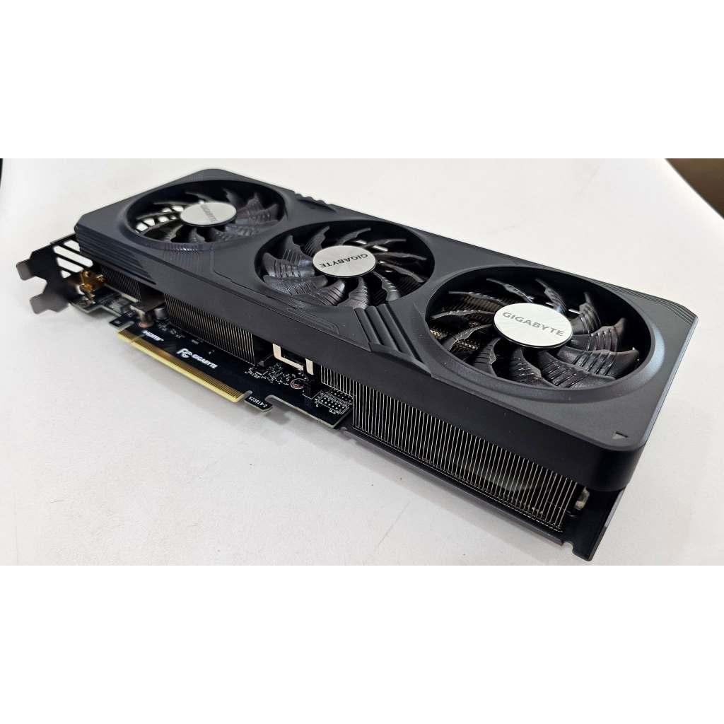 RTX 4060 TI  มีประกันศูนย์