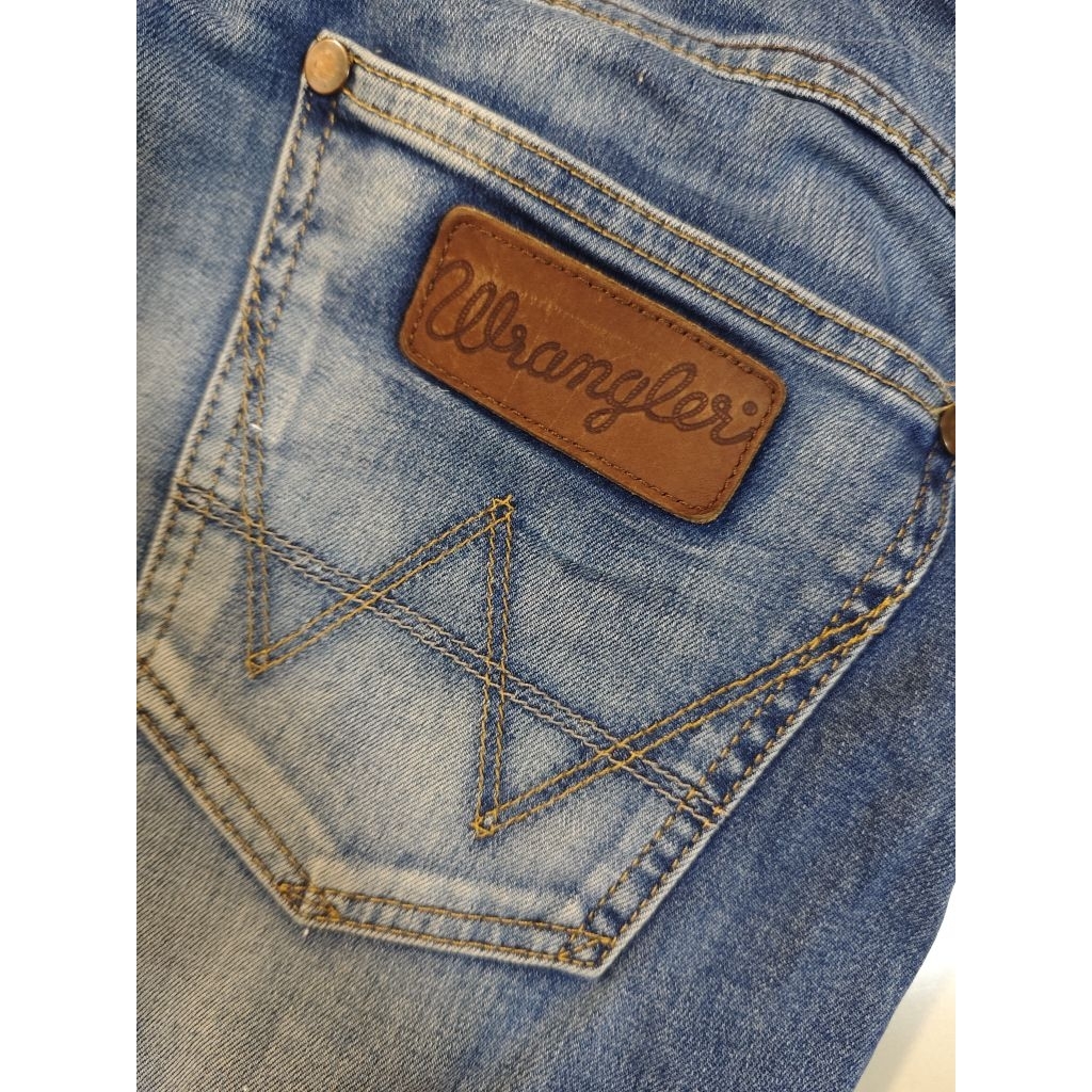 กางเกงยีนส์ wrangler มือสองของแท้