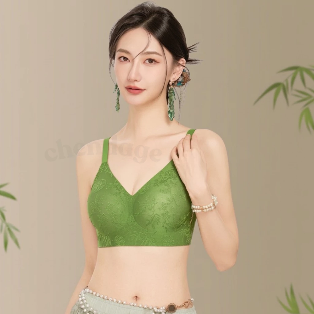 เสื้อชั้นในผู้หญิงสไตล์จีนใหม่ B-181ลายปั๊มนูน ไม่มีโครง อกกระชับนุ่ม ระบายอากาศได้ดี ใส่สบาย ดีไซน์หลังสวย พร้อมจัดส่ง