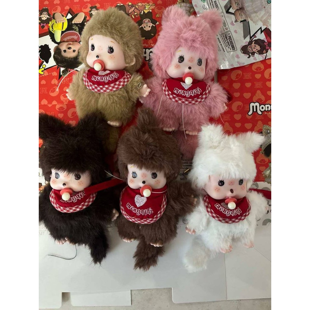 #พร้อมส่ง 🧺𝗣𝗥𝗘𝗠𝗜𝗨𝗠 𝗙𝗘𝗘𝗟 💎 𝗠𝗢𝗡-𝗖𝗛𝗜-𝗖𝗛𝗜 🐵❤️แบบกล่องสุ่ม 𐙚 ̊˚ ༘♡ตุ๊กตาขนาด 𝟭𝟱 𝗰𝗺 🧸 ขนนุ่มฟูน่ากอดสุดๆ พกห้อยกระเป๋าให้ลูก