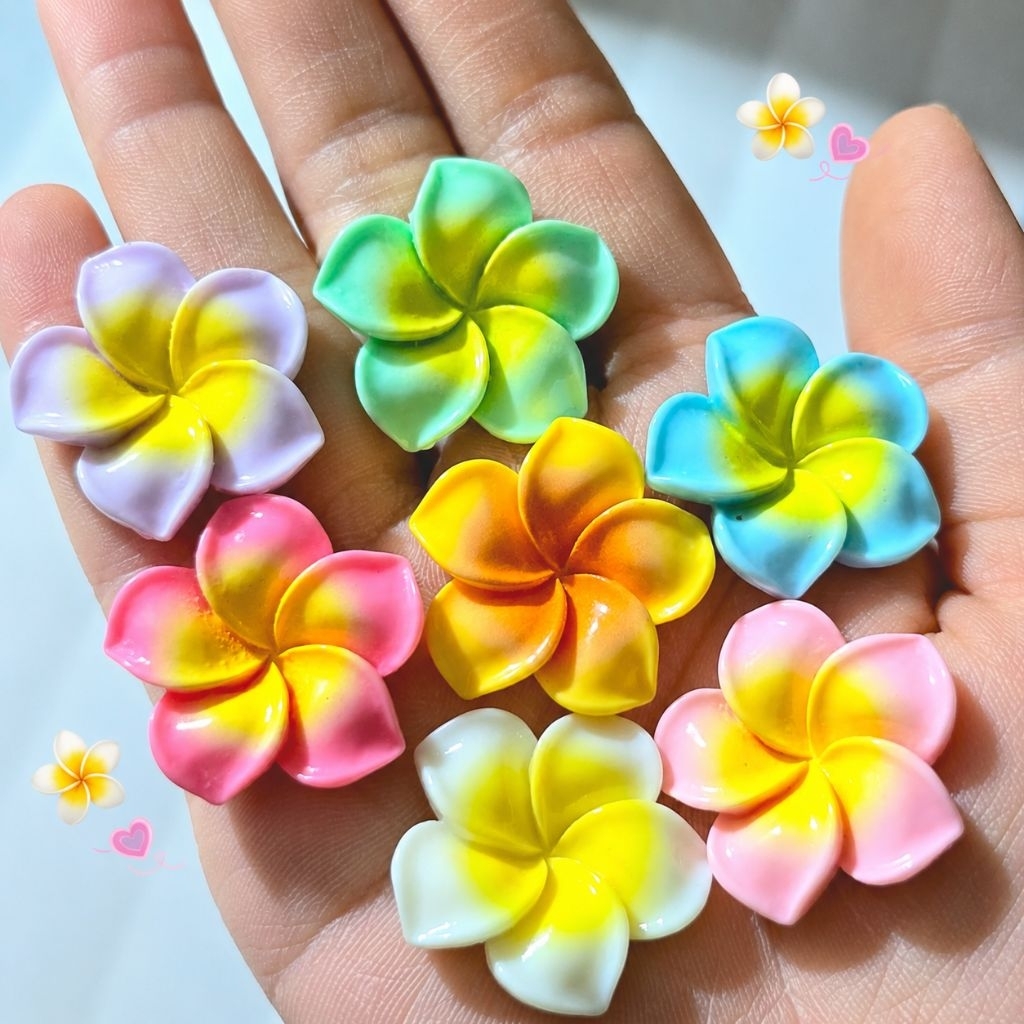 ❮10 ชิ้น❯ ●เลือกสีได้● เรซิ่นดอกลีลาวดี 2.8 cm. ดอกไม้ฮาวายพาสเทล สำหรับตกแต่งเคสมือถือ งาน DIY แฮนด์เมด