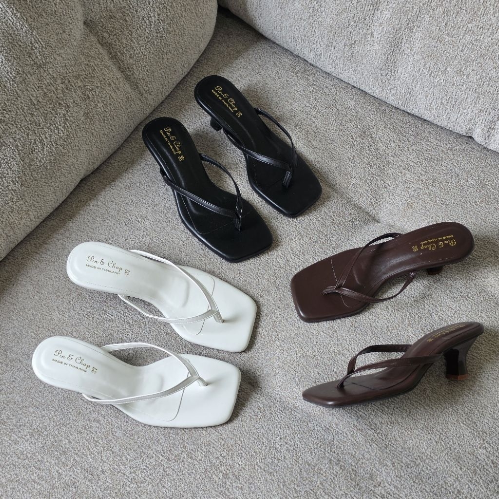 OHODOODEE รองเท้าส้นสูงหูหนีบ ​รุ่น Square Sleek Sandals PC14