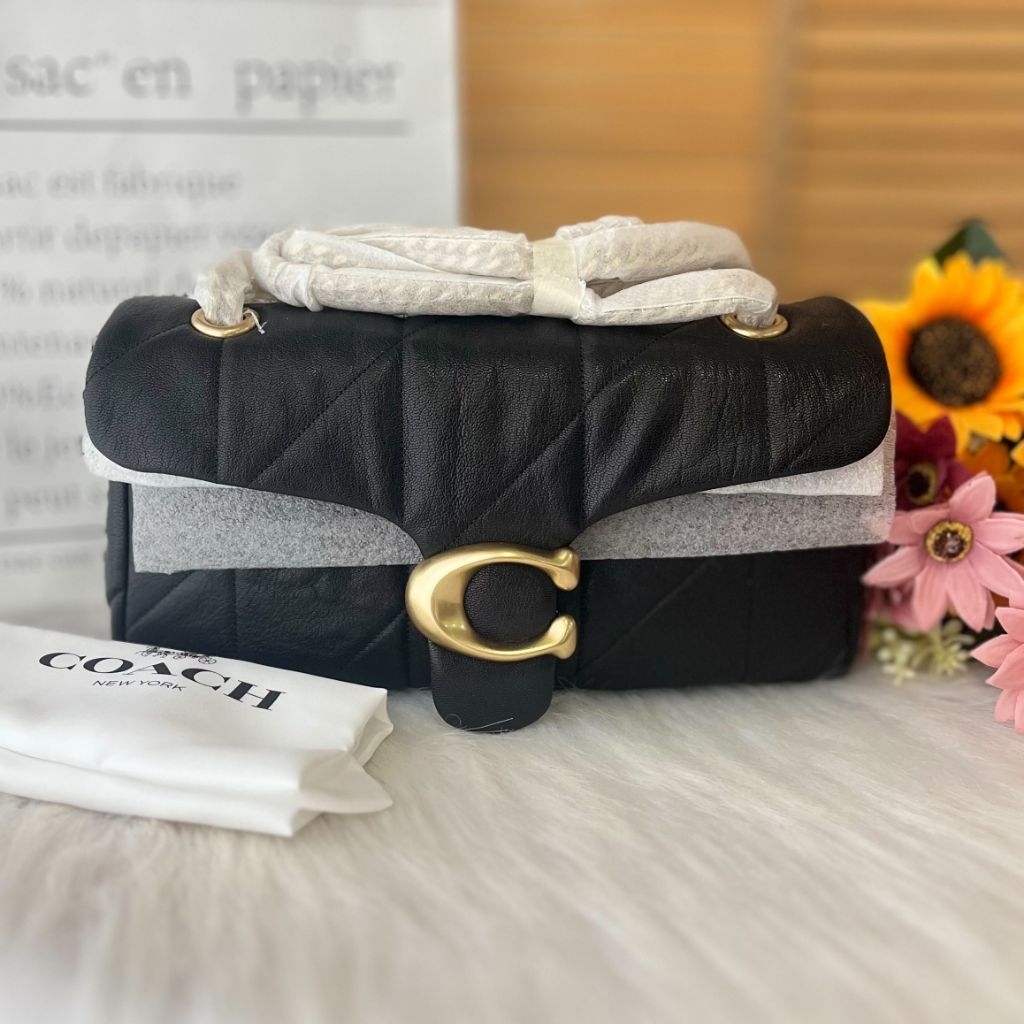 กระเป๋าสะพายข้าง Tabby Shoulder Bag 26 With Quilting CCW83
