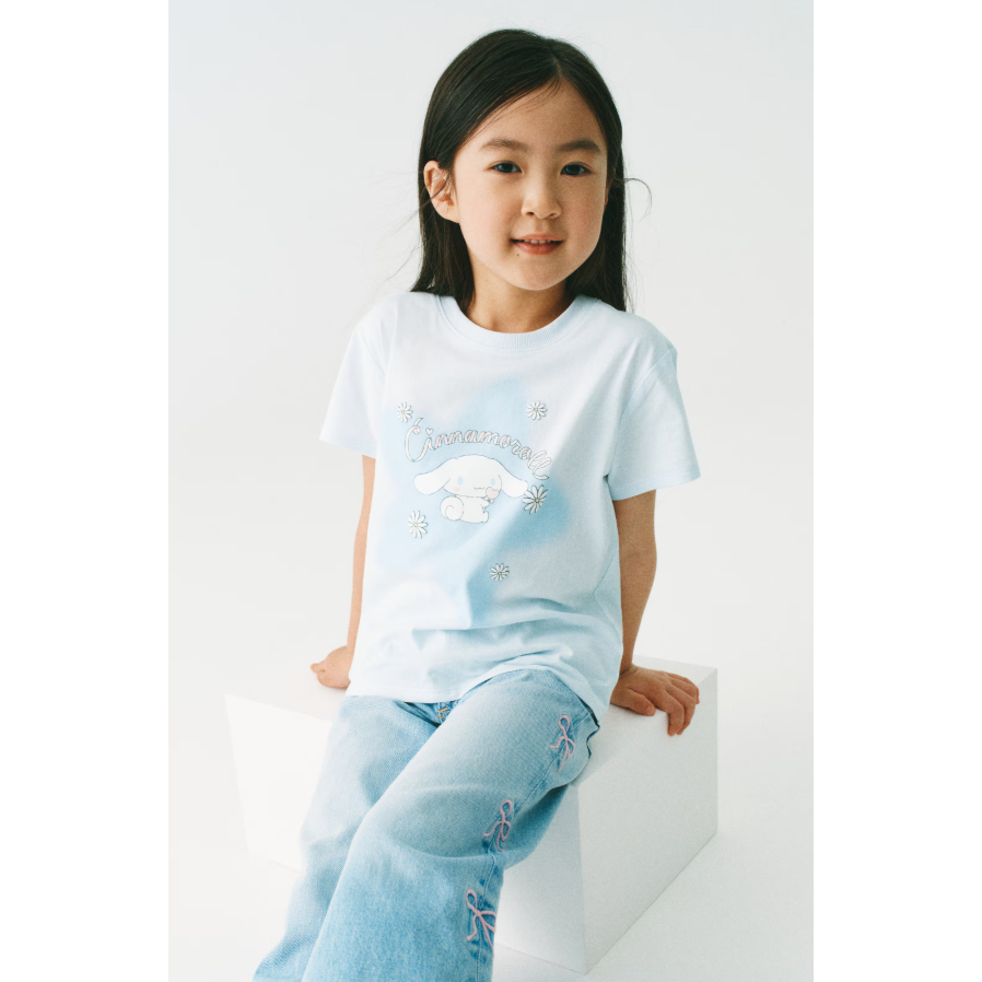 H&M(เอชแอนด์เอ็ม) เสื้อยืดพิมพ์ลาย เด็กหญิง 1327765_1