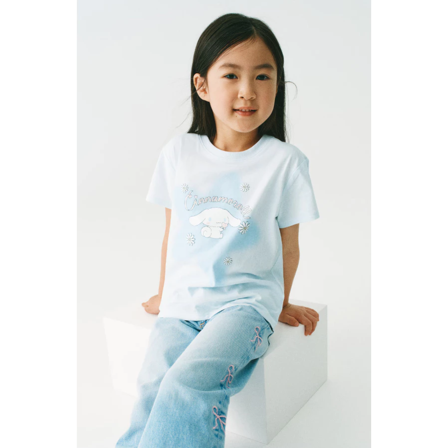 H&M(เอชแอนด์เอ็ม) เสื้อยืดพิมพ์ลาย เด็กหญิง 1327765_1
