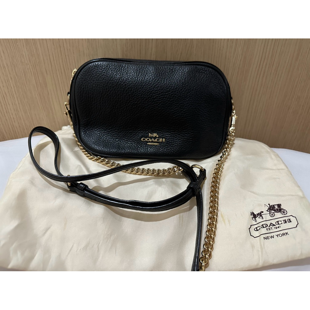 กระเป๋า coach สะพายหนังแท้สีดำ มือสอง