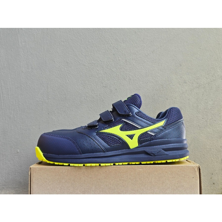 MIZUNO ALMIGHTY SAFETY SHOES (รองเท้าเซฟตี้)