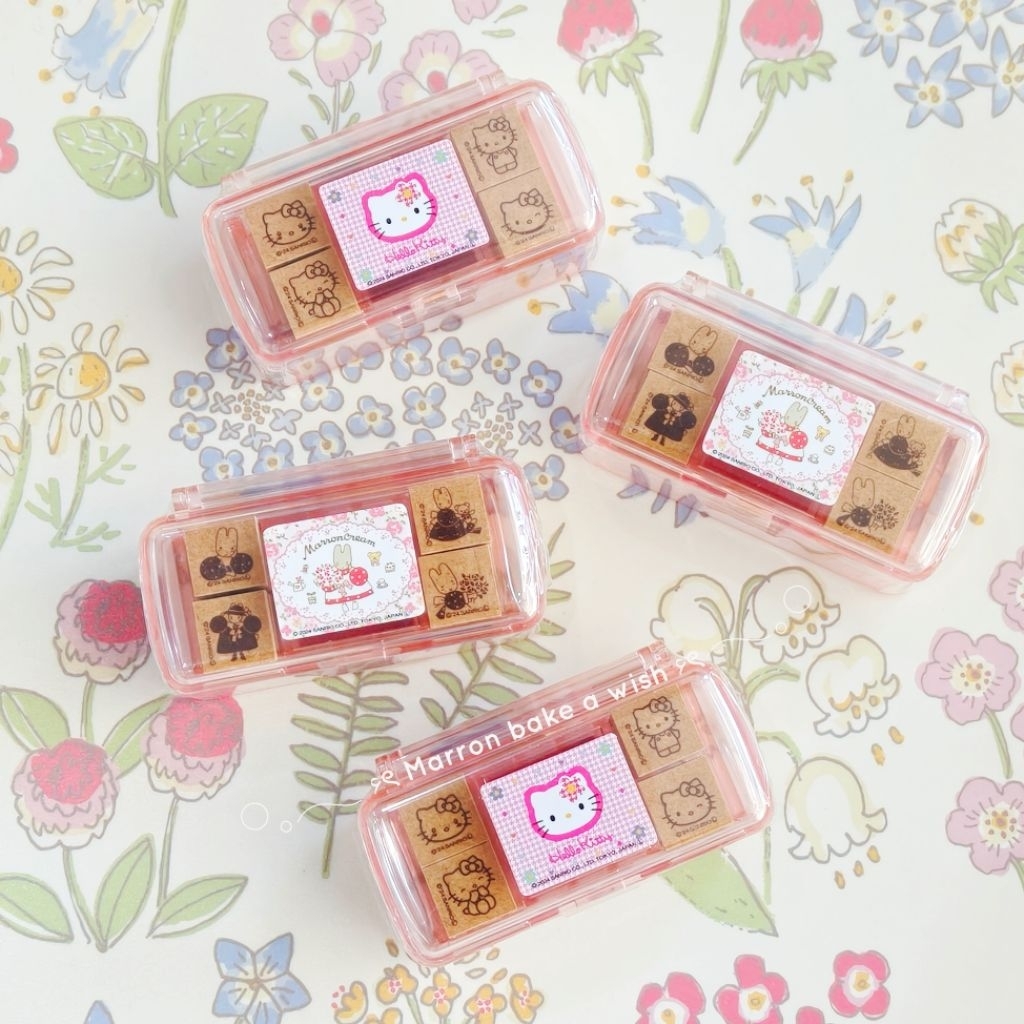 Sanrio Marroncream Kitty Wooden Stamp Set ตัวปั๊มไม้ มารอนครีม คิตตี้ พร้อมกล่องเก็บ ตรายางซานริโอ้ ของแท้
