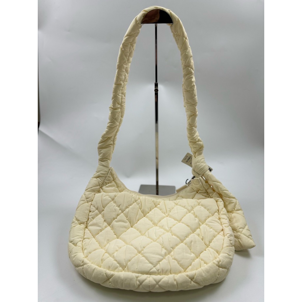 GU puffy quilted tote bag