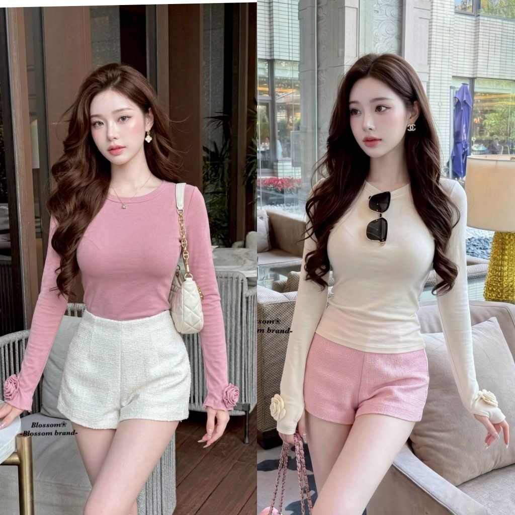 Blossom เซตเสื้อแขนยาว ผ้านิ่มยืดหยุ่นสบายเนื้อผ้าดีมากมาพร้อมกางเกงผ้าทวิตทอเนื้อนุ่ม