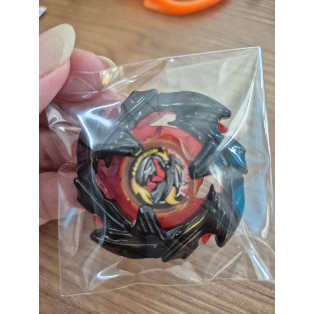 BeybladeภาคXรวมเบย์เบลดไว้ในโพสต์นี้มีหลายตัวเลยแท้มือ1