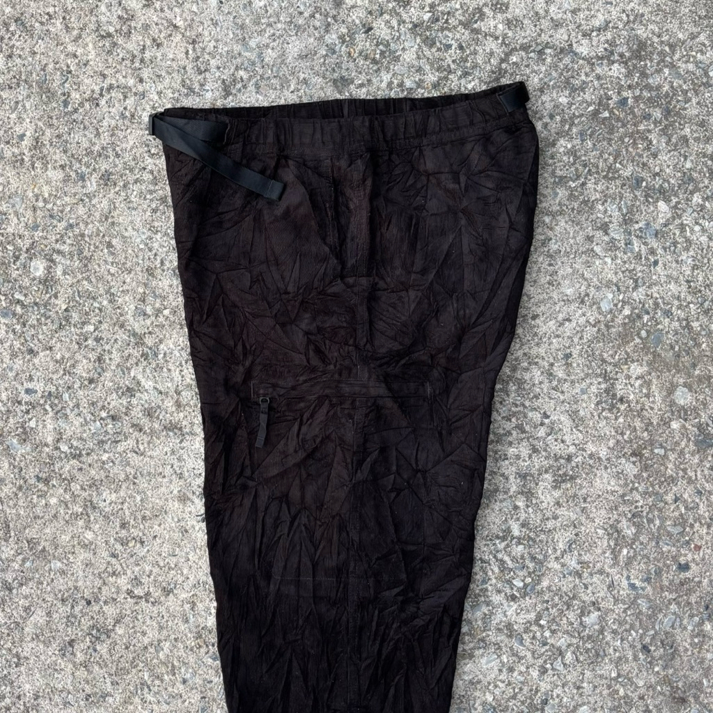 กางเกงคาร์โก้ Gu Cargo Corduroy Size L