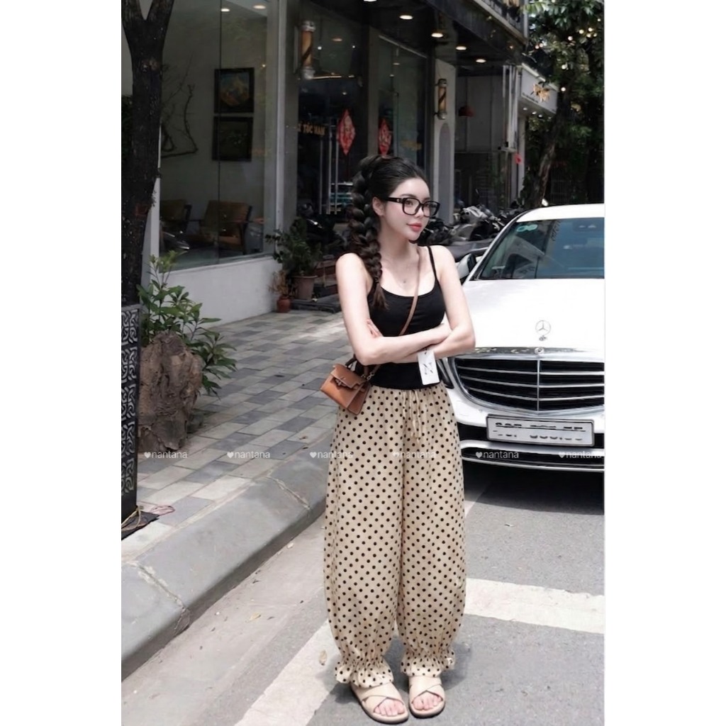 ↬ 𝑵𝒆𝒘 𝒄𝒐𝒍𝒍𝒆𝒄𝒕𝒊𝒐𝒏  ̆̈ 🤎🖤   🏷 nantana   เซทเสื้อสายเดี่ยว+กางเกงpolkadotทรงเจนนี่สุดปัง แมทเซทตัวดัง ตต มาให้เริสๆเลยค่าาา