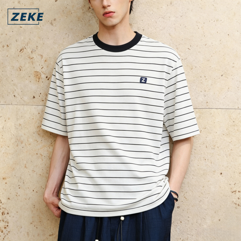 ZEKE A0044 เสื้อยืดผู้ชายลายทางสีดำขาว ทรงโอเวอร์ไซส์ แขนสั้น เสื้อเชิ้ตลายทางผู้ชาย