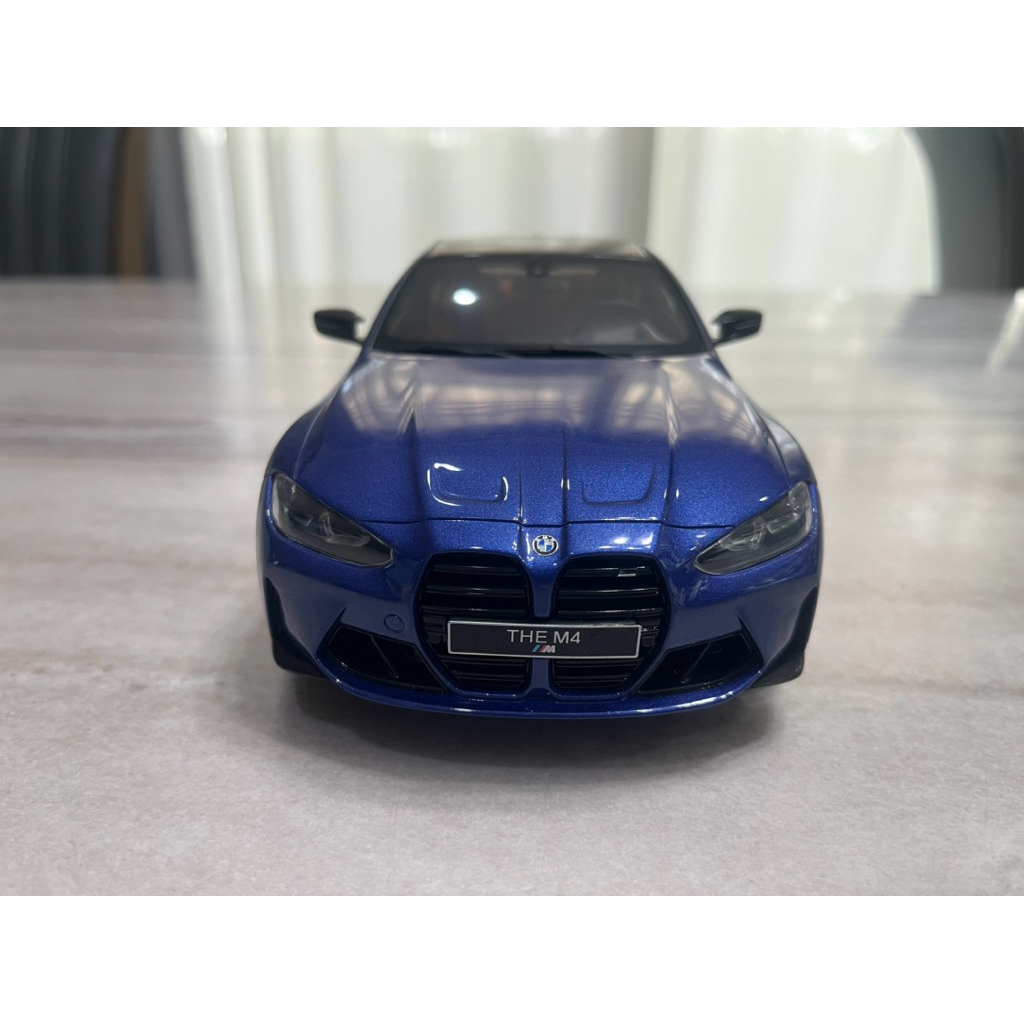 BMW M4 (G82) สเกล 1/18 GT Spirits ไม่มีกล่อง