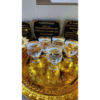 แก้วไหว้พระ แก้วบูชาพระ 6 ใบ แก้วถวายน้ำพระ 45ml ลายผีเสื้อ สวยงาม แก้วน้ําพระ แก้วเล็ก