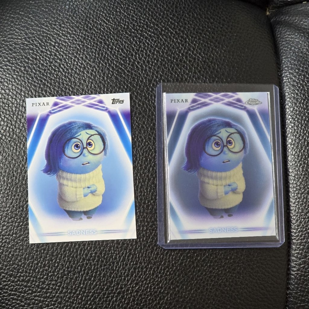 การ์ด Disney Neon 2026 Sadness Chrome Neon Etch Inside Out + Base Insert