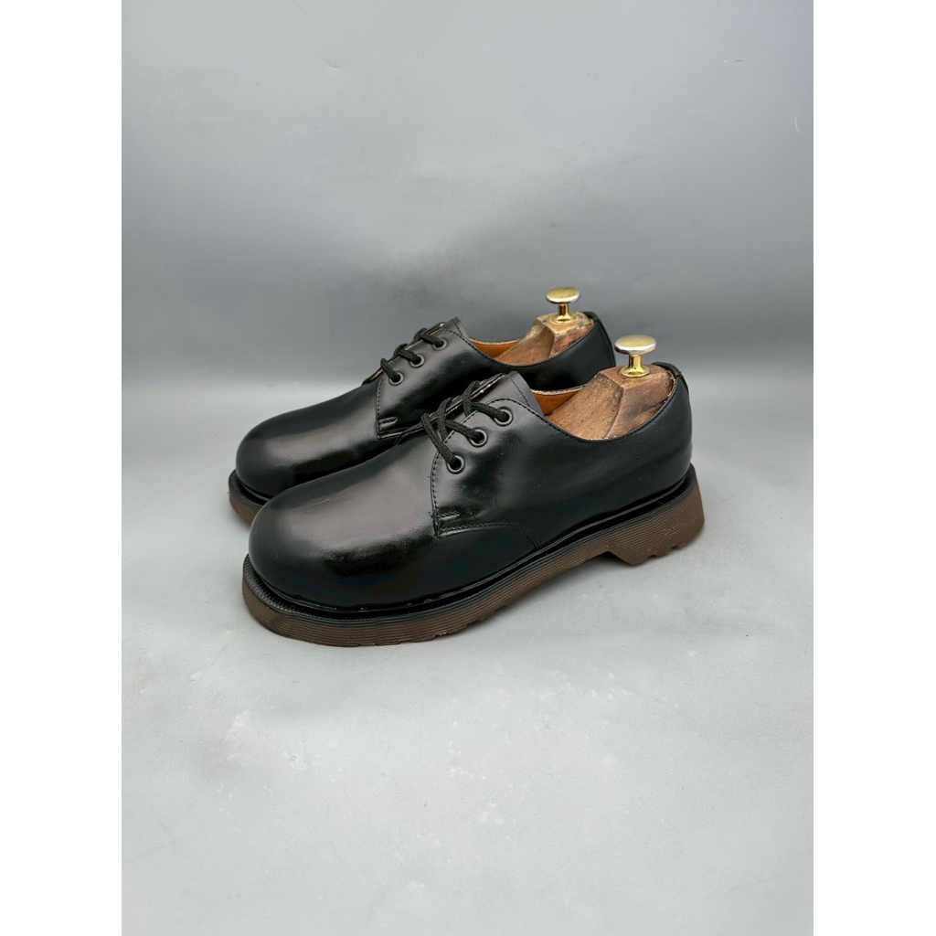 Dr.martens 1925 England ( หัวเหล็ก ) Size38