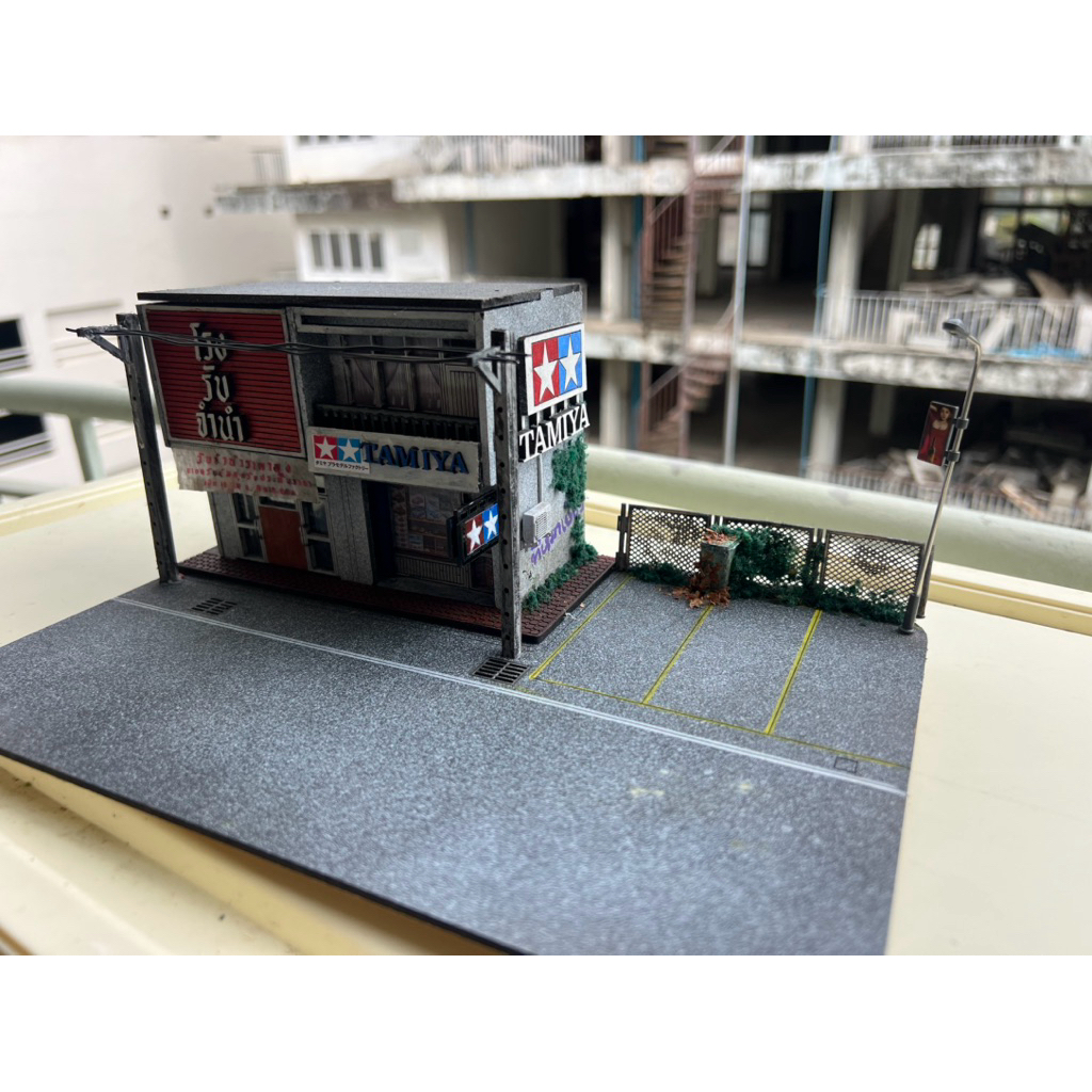 diorama 1:64 model shop