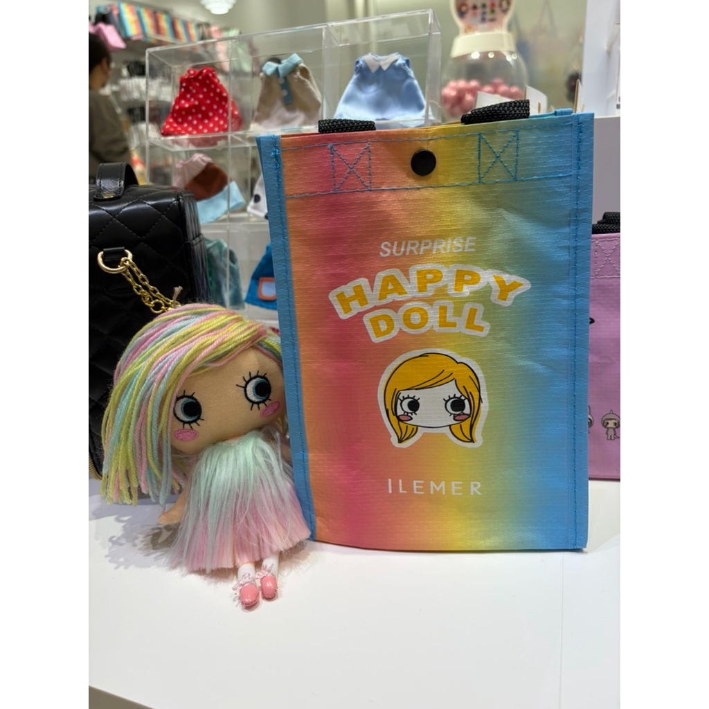 พร้อมส่ง🌈เก็บโค้ดส่วนลดก่อนนะคะ🌈 ถุงสุ่มพวงกุญแจ Surprise Happy Doll จากแบรนด์ ILEMER🇯🇵