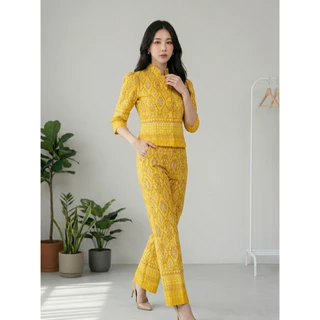 H235 ชุดผ้าไทยผู้หญิงลายหรู ทรงเรียบสวย ใส่ทำงานและพิธีการ