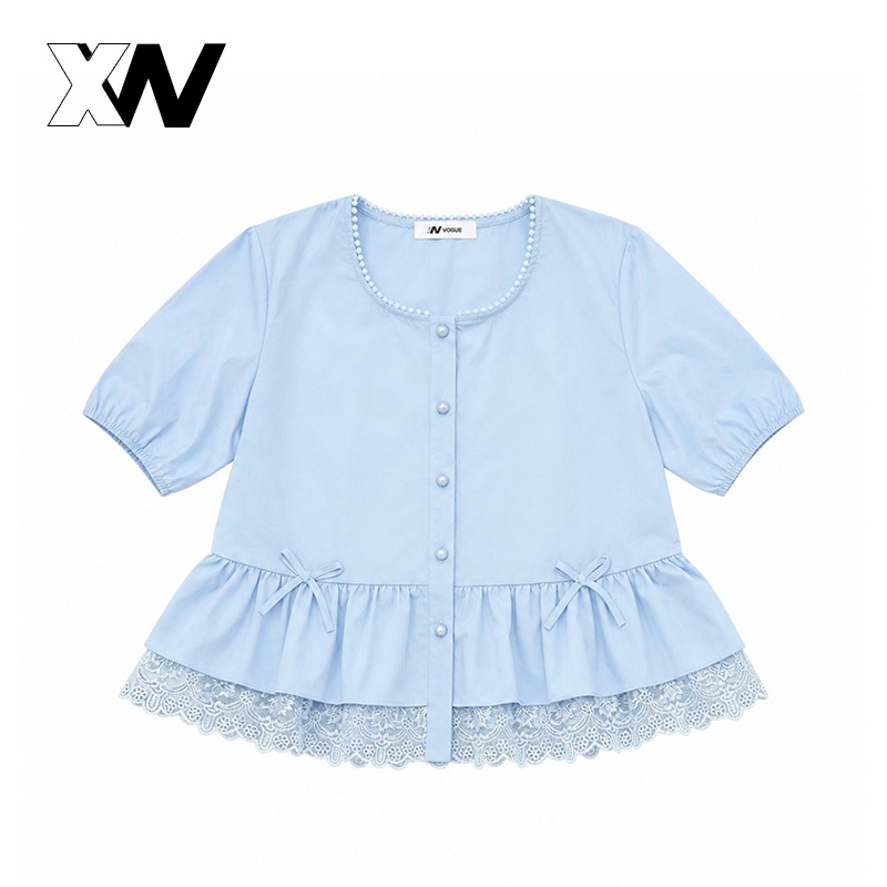 XWbrand  เสื้อผู้หญิงสไตล์ฝรั่งเศสหวานโรแมนติก แต่งลูกไม้ชายระบาย แขนสั้นพอง ผ้าบางเบาใส่สบาย น่ารักมาก