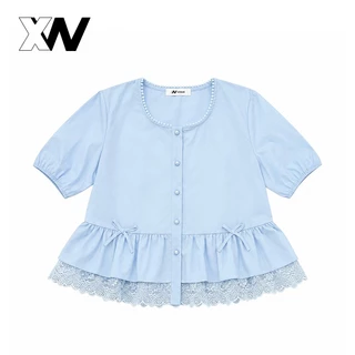 XWbrand เสื้อผู้หญิงสไตล์ฝรั่งเศสหวานโรแมนติก แต่งลูกไม้ชายระบาย แขนสั้นพอง ผ้าบางเบาใส่สบาย น่ารักมาก
