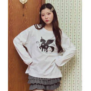 betwenty.my - Lost in Fairyland tee Oversized Long Sleeve โอเวอร์ไซซ์แขนยาว