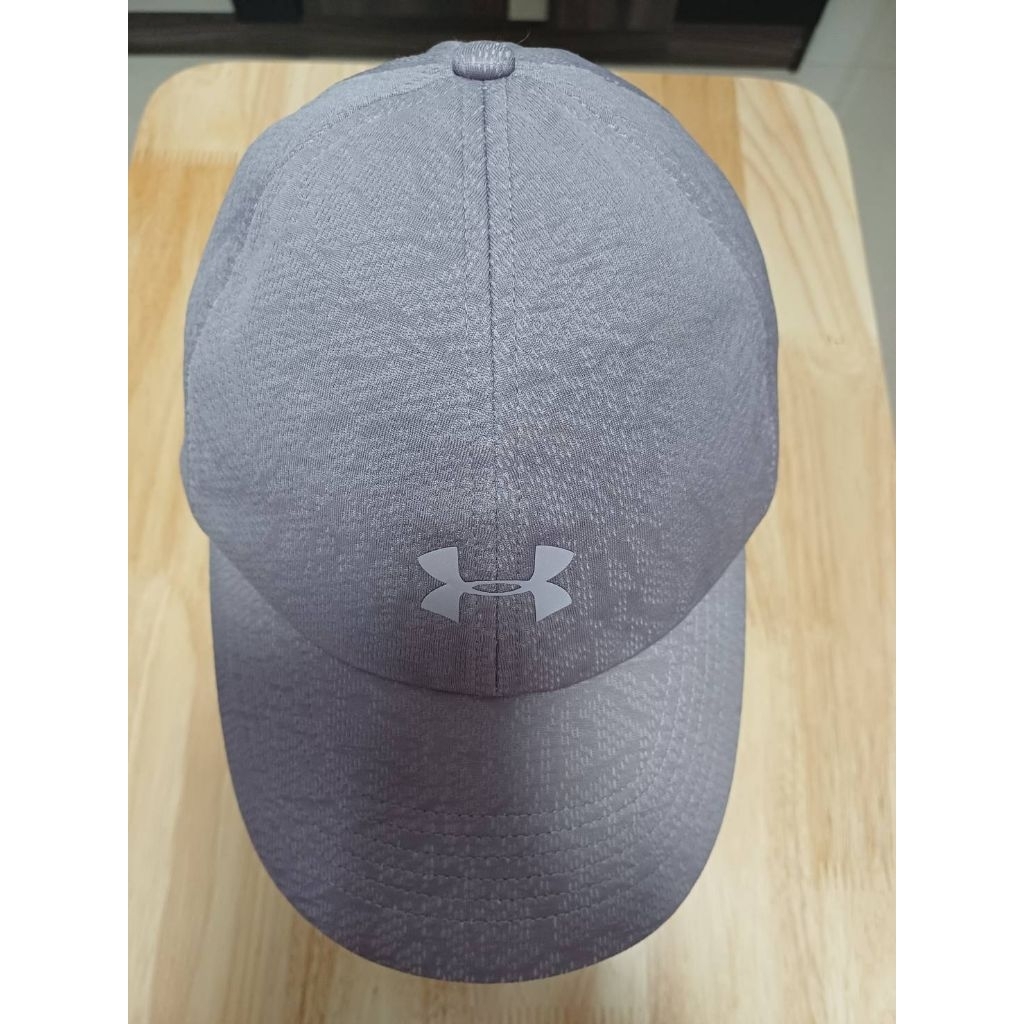 UNDERARMOUR หมวกแก๊ปมือสอง(B73)