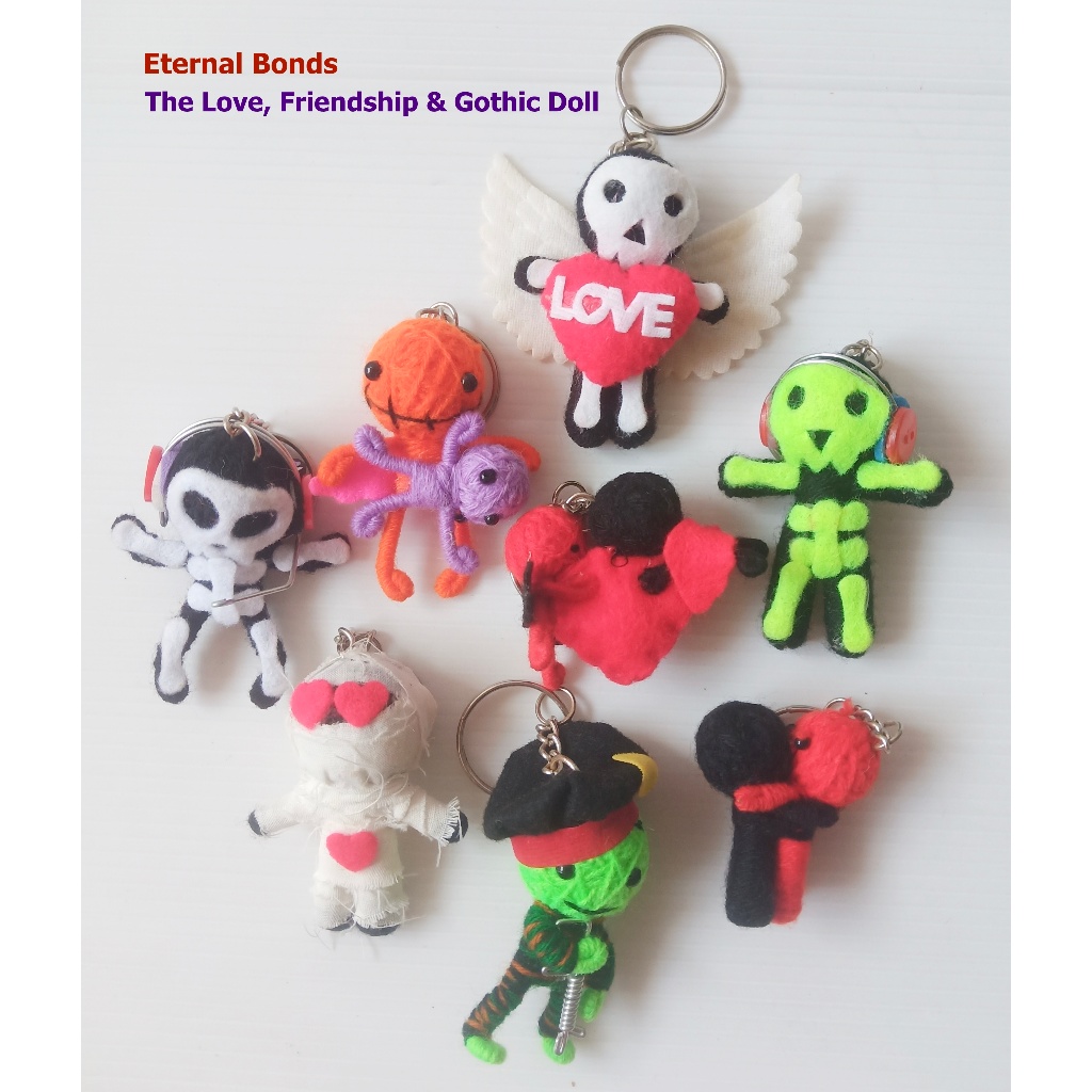 พวงกุญแจ ตุ๊กตาวูดู Unique Voodoo Doll Keychain – Handmade Love and Friendship String Doll Gift Char