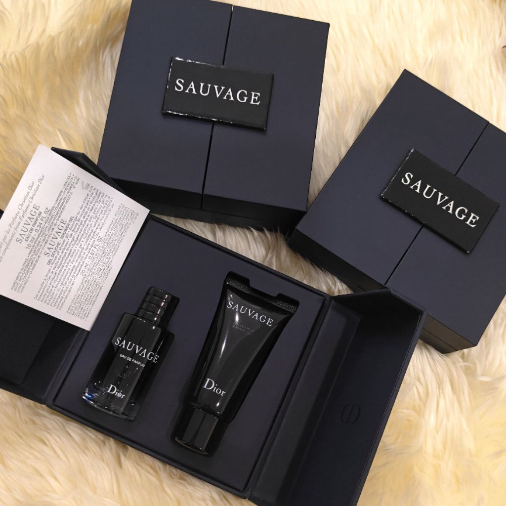 🌸ของแท้🌸Set น้ำหอม Dior Sauvage EDP น้ำหอม,เจลอาบน้ำ กลิ่นที่เข้มข้น และนุ่มละมุน ความทรงพลังอย่างลึกลับในความสดใหม่