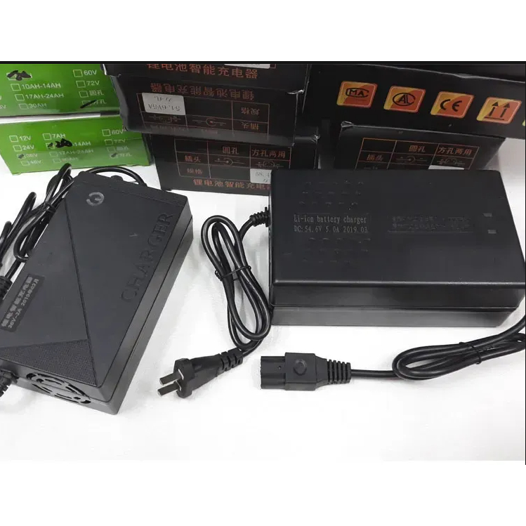 เครื่องชาร์จแบตเตอรี่ เครื่องชาร์จ 84V หรือ 100.8V 5A เครื่องชาร์จแบตริเธียม 84V ไฟออก 100.8V 5A เต็
