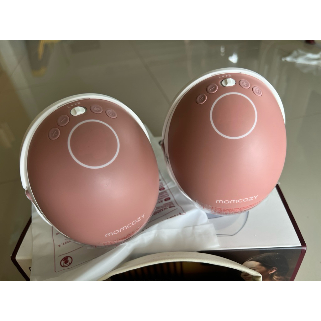 เครื่องปั้มนม momcozy m9